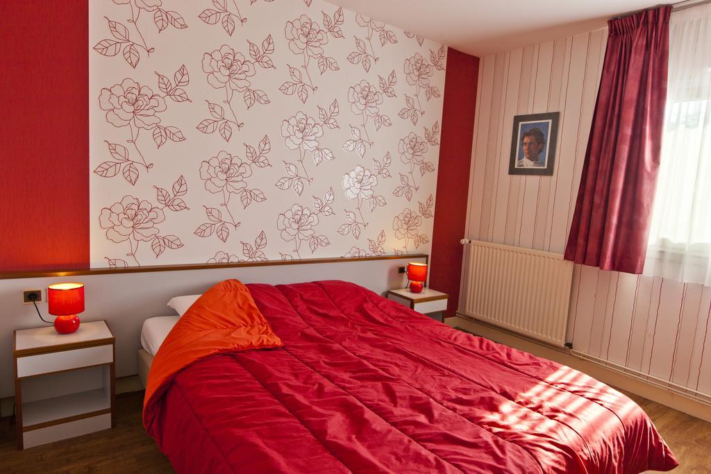 Cit'Hotel Du Circuit Magny-Cours Εξωτερικό φωτογραφία
